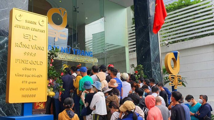 Giá Vàng Hôm Nay 19/01/2026: Phân Tích Chi Tiết Từ Chuyên Gia