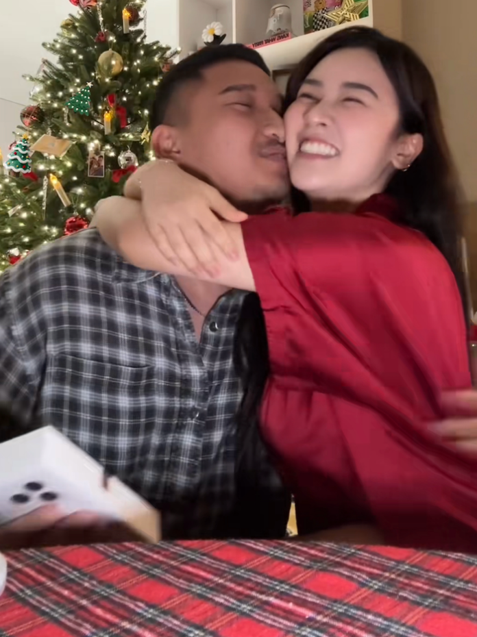 Quyên Qui chính thức xác nhận đã 