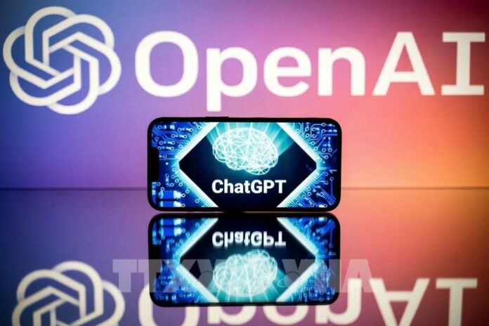 OpenAI thử nghiệm quảng cáo trên ChatGPT: Bước đi chiến lược hay 