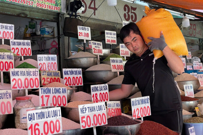 Giá lúa gạo hôm nay 14/2/2026: Thị trường ổn định trước Tết Nguyên Đán