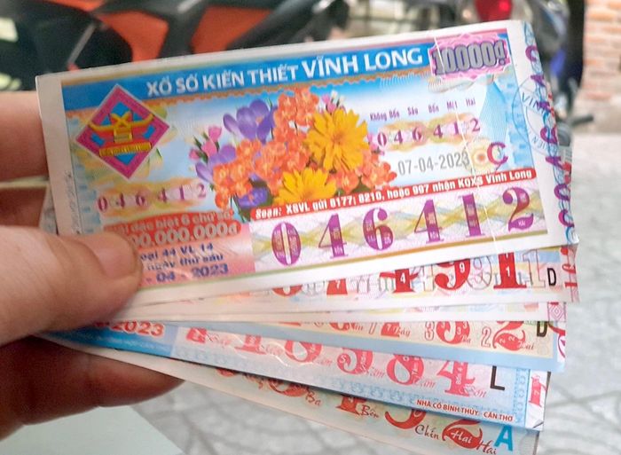 Lời Hứa Vỡ Lở: Câu Chuyện Vé Số Tỷ Đồng Gây Tranh Cãi