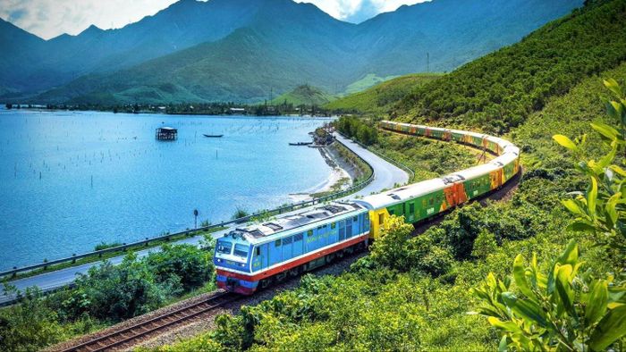 "Chuyến tàu hạnh phúc" được thiết kế như một không gian văn hóa