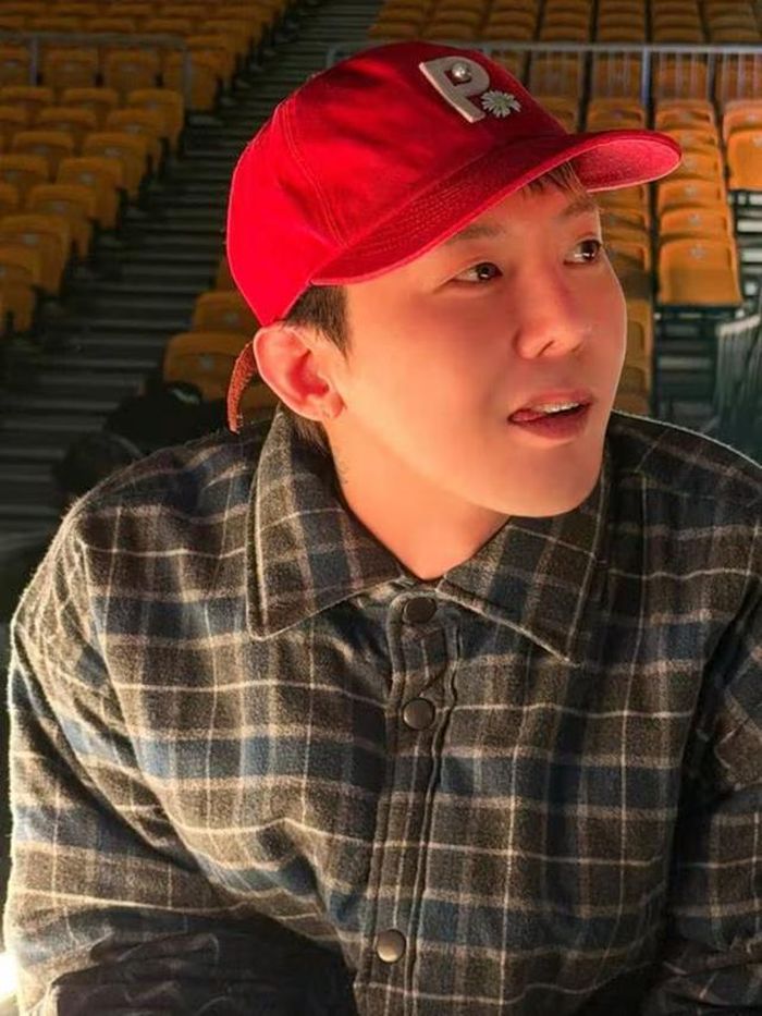 Hình ảnh G-Dragon mới chia sẻ.