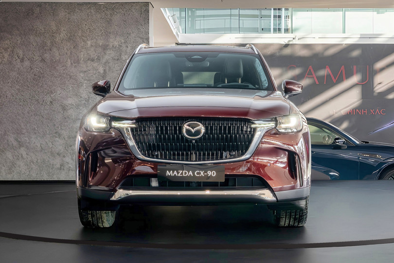 can-canh-bo-doi-suv-can-sang-vua-duoc-mazda-gioi-thieu-tai-viet-nam-co-dong-co-hybrid-cam-sac-anh-2-5594-5068.jpg