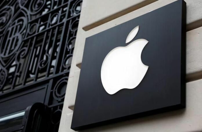 CarPlay Sắp Có Chatbot AI: Trải Nghiệm Lái Xe Thông Minh Hơn?