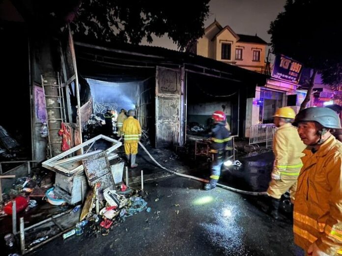 Vụ Cháy Kho Phế Liệu: Bài Học Đắt Giá Về An Toàn Phòng Cháy