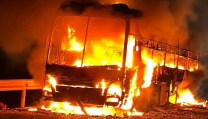 Vụ Cháy Xe Khách Đắk Lắk: Nguyên Nhân và Bài Học