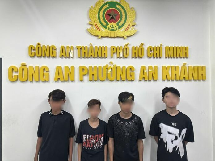 Bắt giữ nhóm trộm cắp xe máy tuổi teen tại TP.HCM