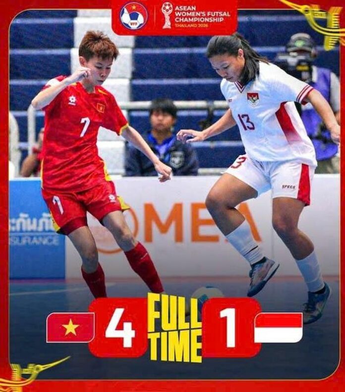 Ngược dòng ngoạn mục: Tuyển futsal nữ Việt Nam đoạt hạng ba Đông Nam Á