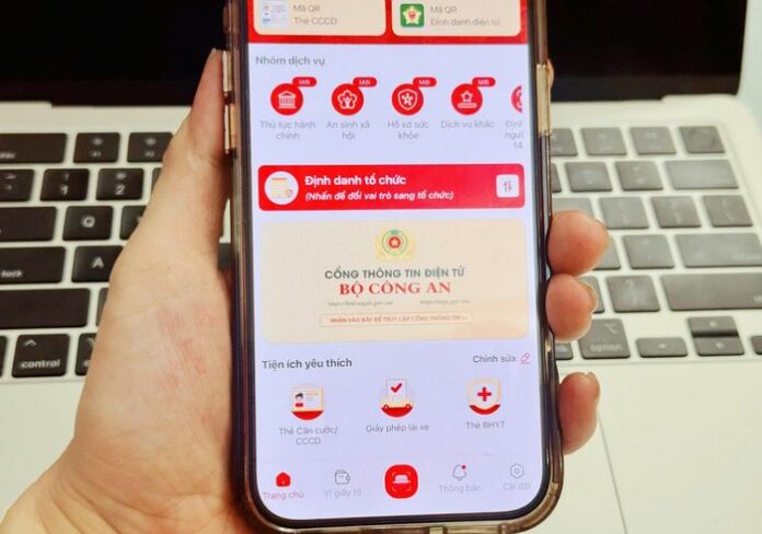 VNeID: Nơi Học Bạ, Bằng Cấp Trở Thành Dữ Liệu Số Toàn Diện