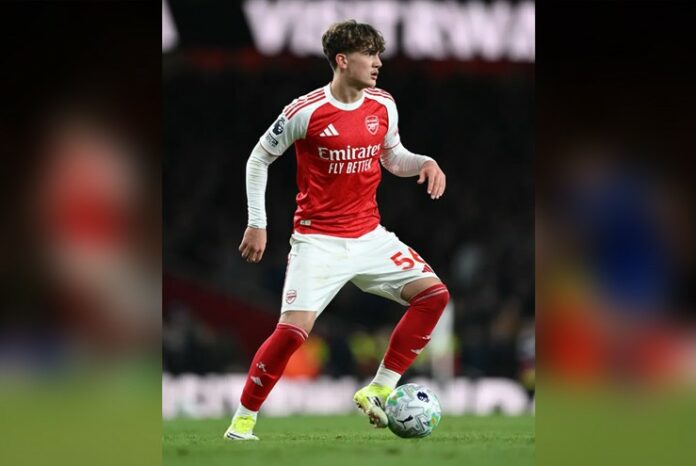 Thần đồng 16 tuổi phá kỷ lục Premier League