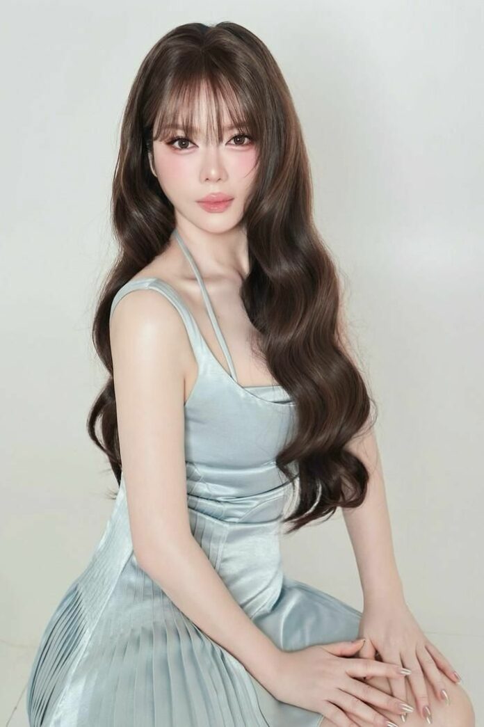 Lý Nhã Kỳ tuổi U50: Vẻ đẹp trường tồn và triết lý sống thay đổi để đẹp hơn