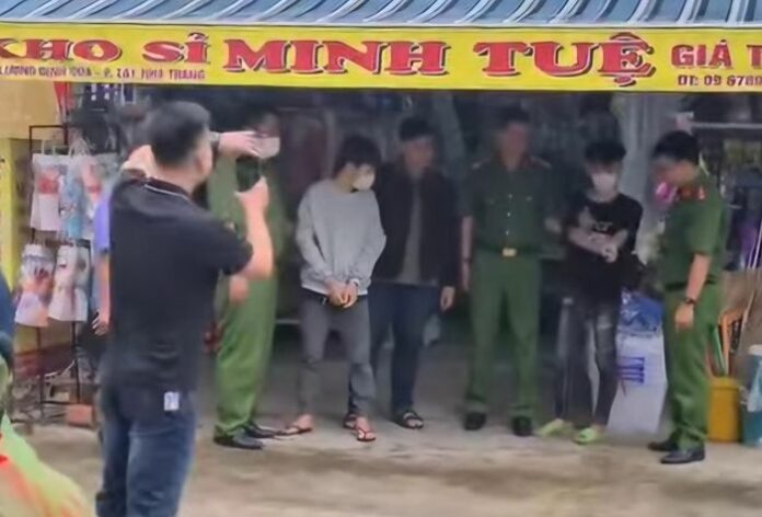 Nghi Vấn Vụ Án Mạng Nha Trang: Lộ Diện Hai Nghi Phạm Gây Án Động Trời