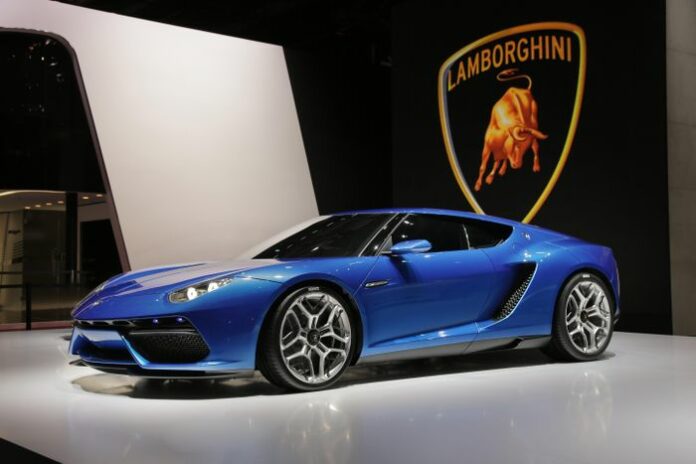 Lamborghini hồi sinh xe Grand Tourer: Cú chuyển mình đầy chiến lược?