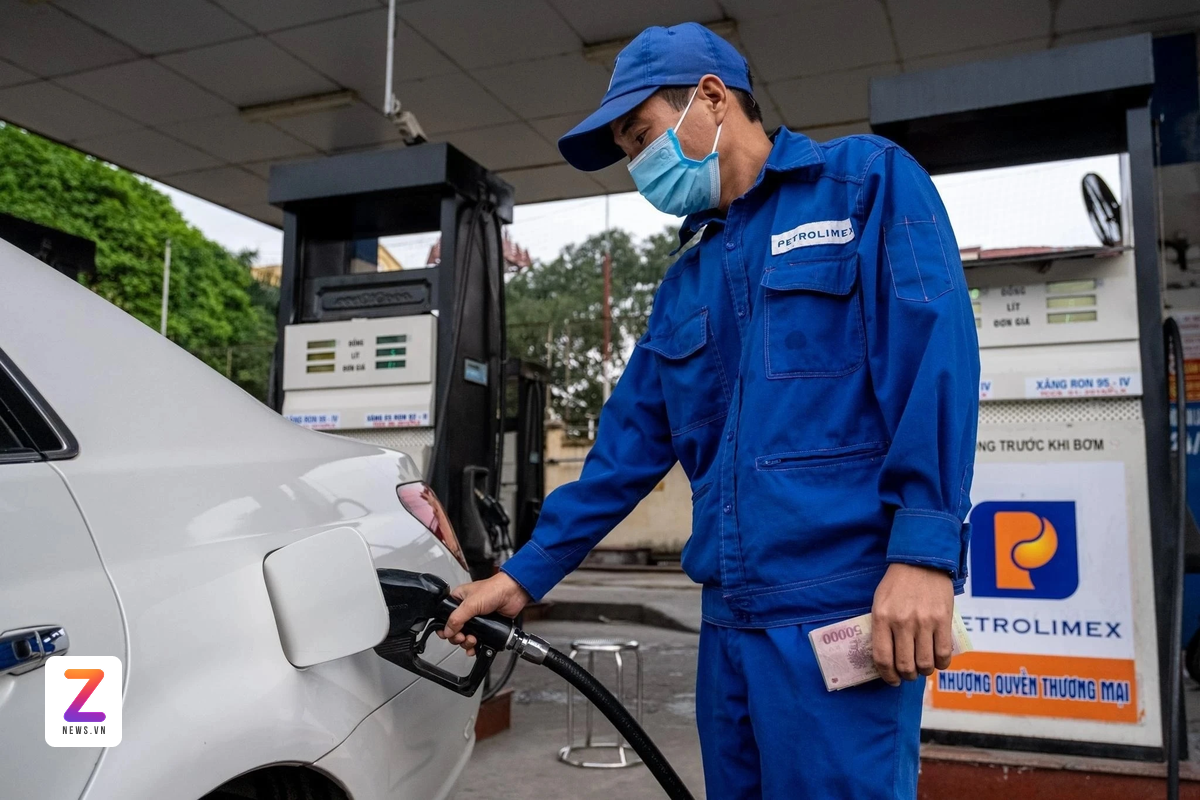 Biến động giá xăng dầu: Chính sách mới đột phá, đảm bảo an ninh năng lượng 