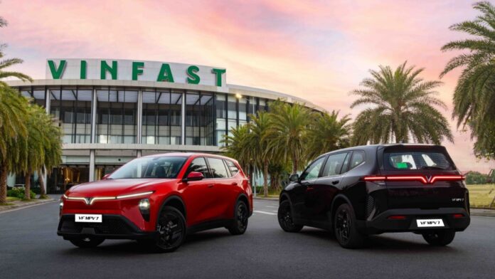 VinFast: Quý IV/2025 Bứt Phá, Doanh Thu Vượt Trội!