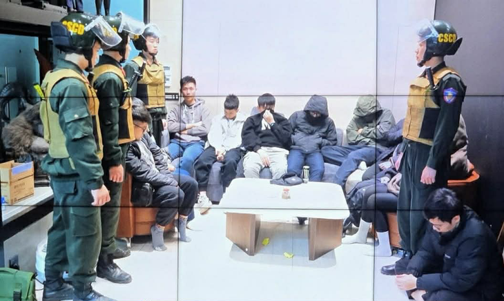 Vụ Bắt Giữ Lớn Tại Xôi Lạc TV: Danh Tính "Bình Luận Viên" Bất Ngờ 