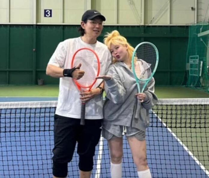 HyunA: Diện mạo mới và những lời phủ nhận gây chú ý