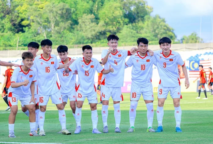 U17 Việt Nam Đè Bẹp U17 Timor Leste 10-0: Hành Trình Đến Bán Kết