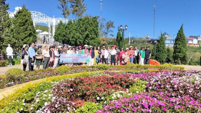 Lâm Đồng Hút Khách: Con Số Ấn Tượng Đầu Năm 2026