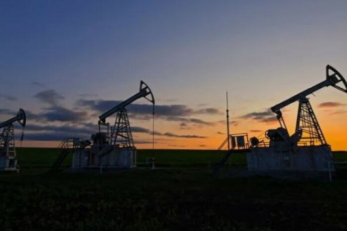 Diễn Biến Giá Xăng Dầu Hôm Nay: Những Yếu Tố Ảnh Hưởng Cần Biết (17/4/2026)