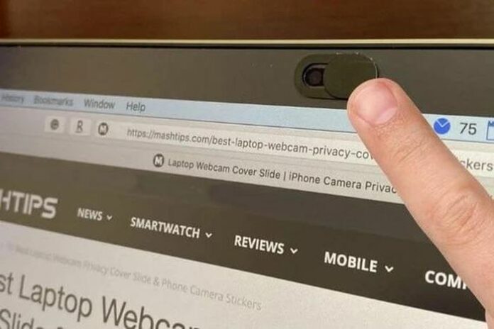 Miếng che webcam MacBook: Lợi bất cập hại?