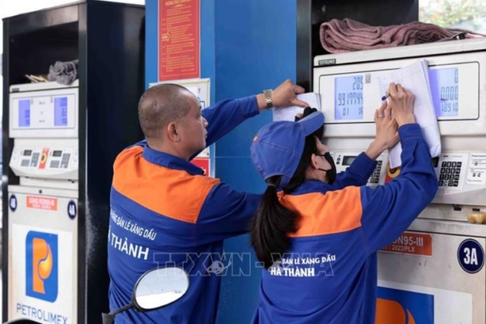 Biến động giá dầu 24/4/2026: Yếu tố quốc tế và tác động đến thị trường Việt Nam