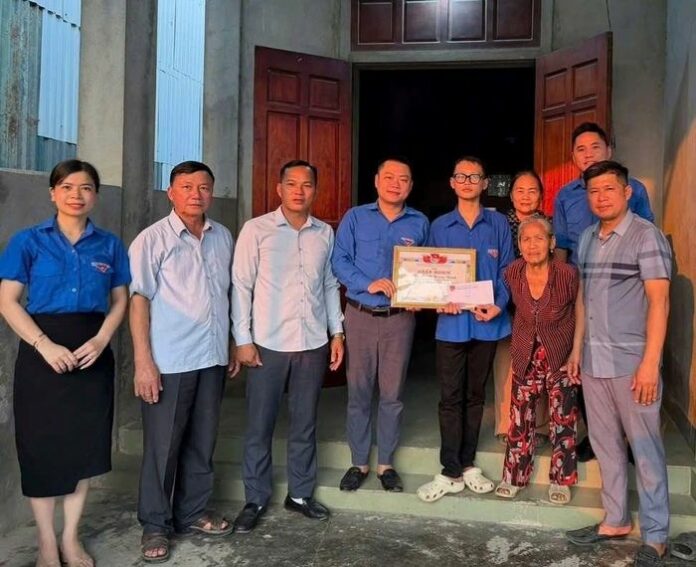 Học sinh lớp 10 Nghệ An: Lòng dũng cảm giữa biển cả vẫy gọi