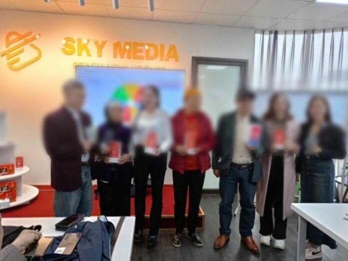 Sky Media: Chiêu trò 