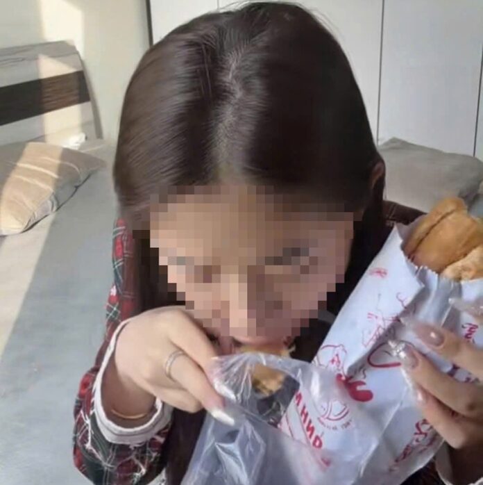 Bánh Mì Việt: Từ Lời Chê Bai Đến Bài Học Đắt Giá Trên Mạng Xã Hội