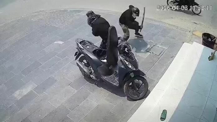 Phơi bày vụ tấn công dã man: Người phụ nữ Nghệ An bị hành hung