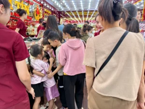 Giá Vàng Hôm Nay 11/4/2026: Biến Động Mới Nhất Từ Các Thương Hiệu Lớn