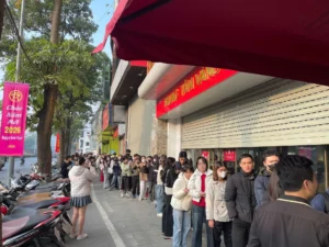 Giá vàng SJC, nhẫn 9999, vàng nữ trang 24K 18K và thế giới ngày 19/4/2026