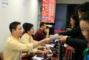 Giá vàng 20/4/2026: SJC, nhẫn 9999 điều chỉnh, vàng thế giới bứt phá