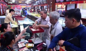 Giá Vàng 24/4/2026: SJC, Nhẫn 9999 Đồng Loạt "Bốc Hơi" Lượng Lớn