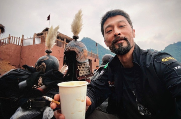 Johnny Trí Nguyễn: Tái xuất đầy ấn tượng với "Hộ linh tráng sĩ"