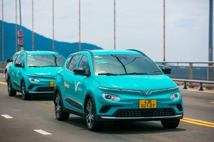 Green SM: Hành Trình Thay Đổi Tên Gọi, Vươn Tầm Thế Giới