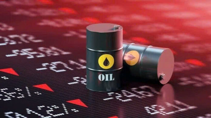 Giá xăng dầu hôm nay 2/5: Động thái mới từ Iran khuấy động thị trường năng lượng